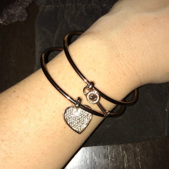 Michael Kors Bangles - Picture 4 of 6